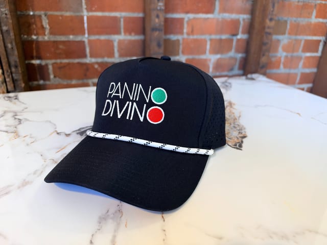 Panino Divino Hat Black.