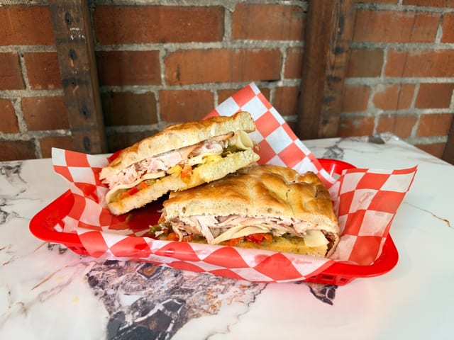 The 816 - Grande.